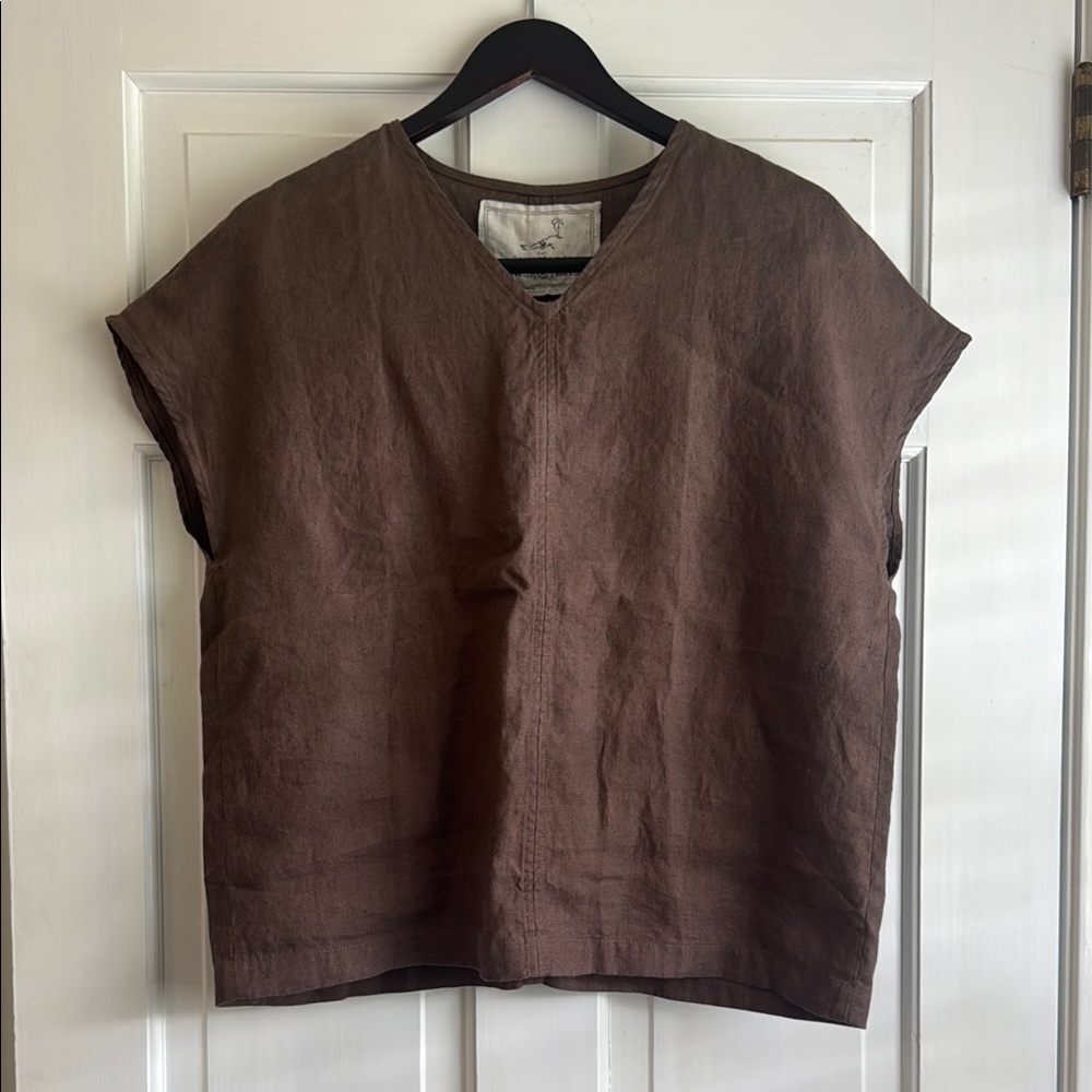 notPERFECTLINEN Brown Cap Sleeve Boxy Blouse